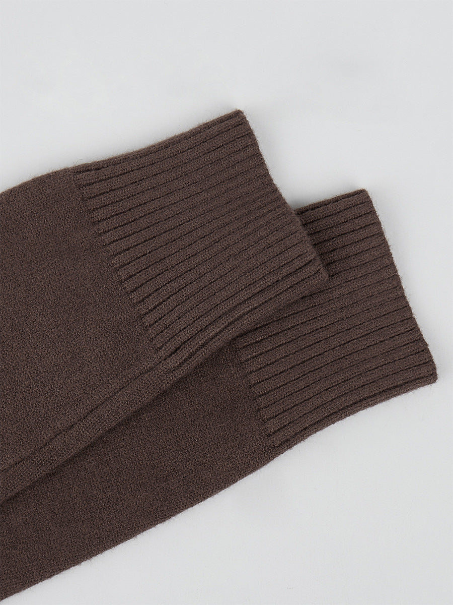 Cable Knit Zip-Up Sweater & Straight-Leg Knit Pants Set in Chocolate — close-up of the ribbed cuff