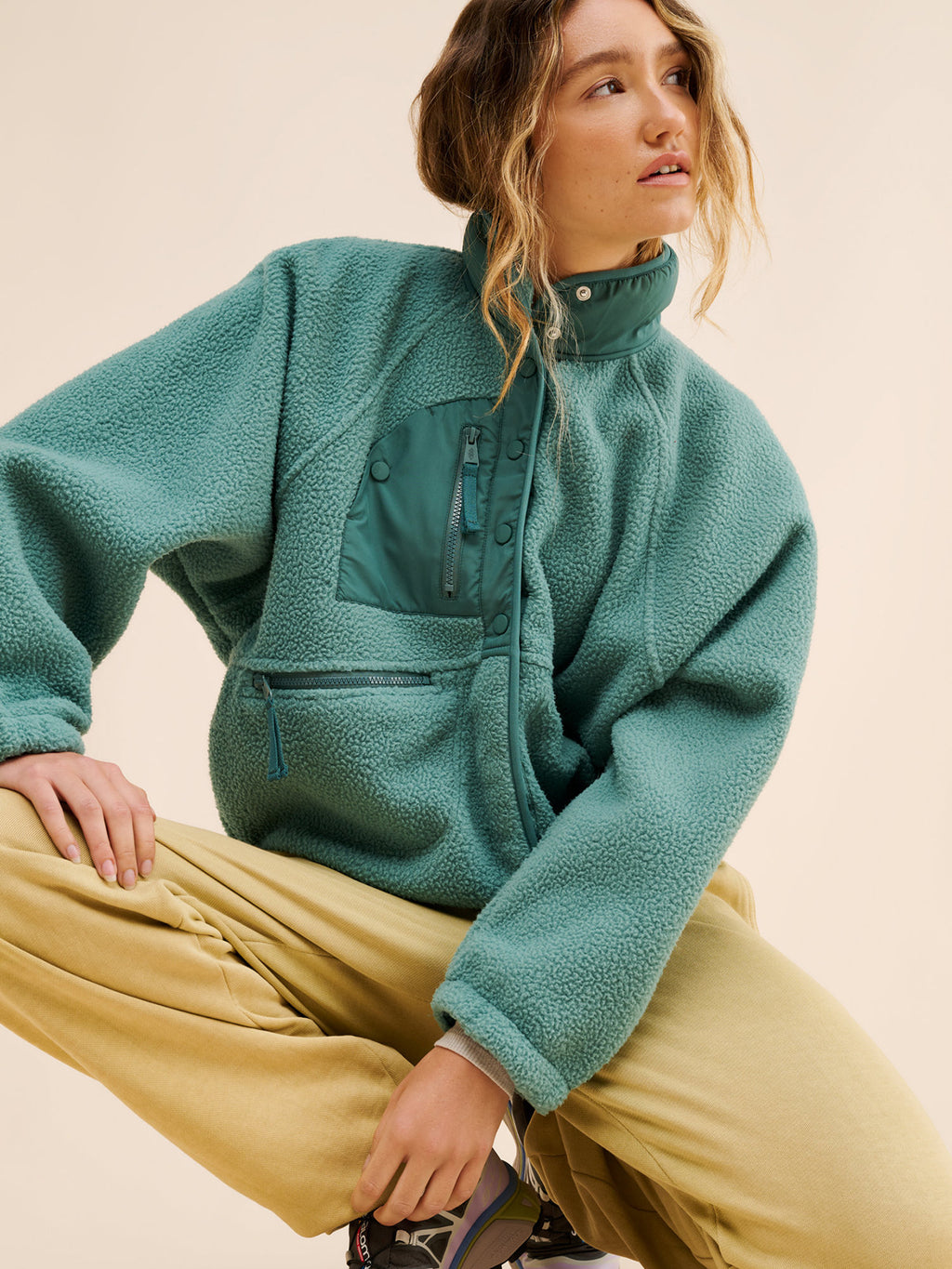 Cropped Sherpa Fleece Jacket with Stand Collar in Teal — front view on model