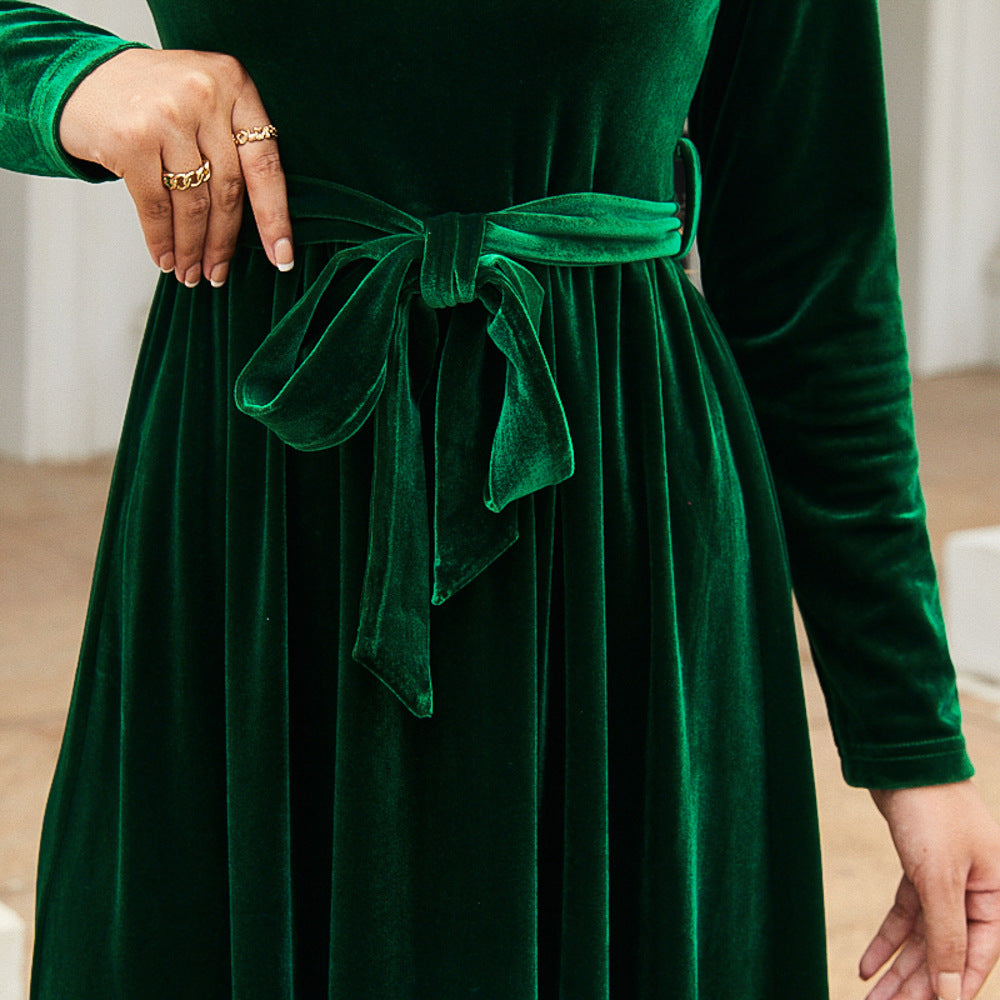 Long-Sleeve Velvet Maxi Dress with Tie Waist in Emerald — close-up of the tie waist