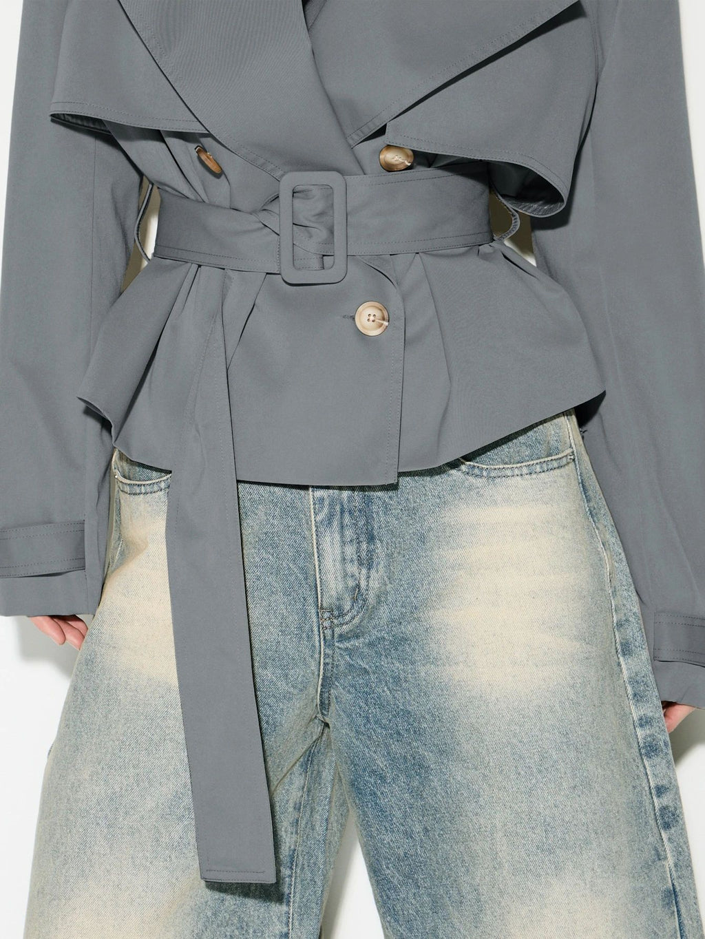 Cropped Double-Breasted Trench Jacket with Belt and Epaulettes in Gray — close-up of the belt and buttons