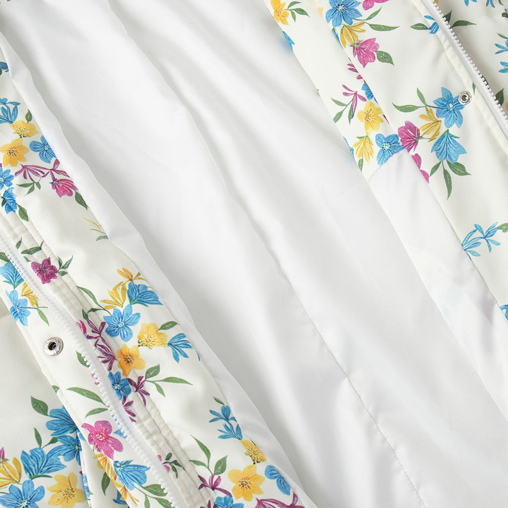 Floral Print Puffer Jacket with Stand Collar in Cream Floral — close-up of the lining